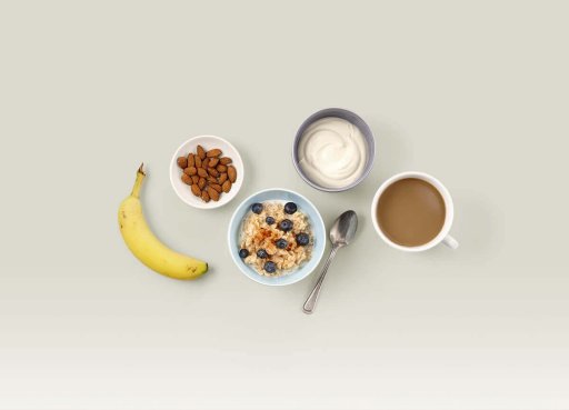 Découvrez un exemple de déjeuner nutritif et santé fourni par Ensure®